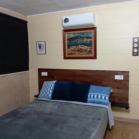 Apart 1º & Y Parking En Calella, Barcelona Daire Calella