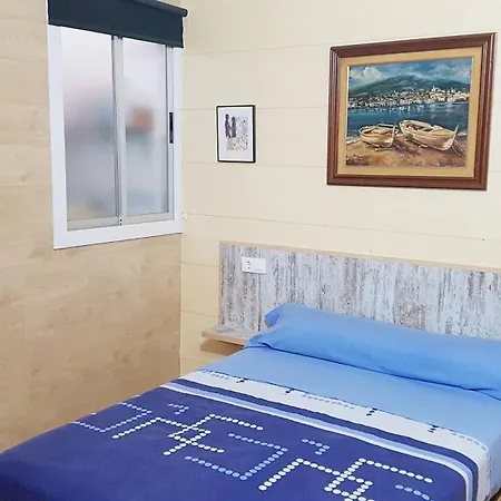 Apart 1º & Y Parking En Calella, Barcelona Daire